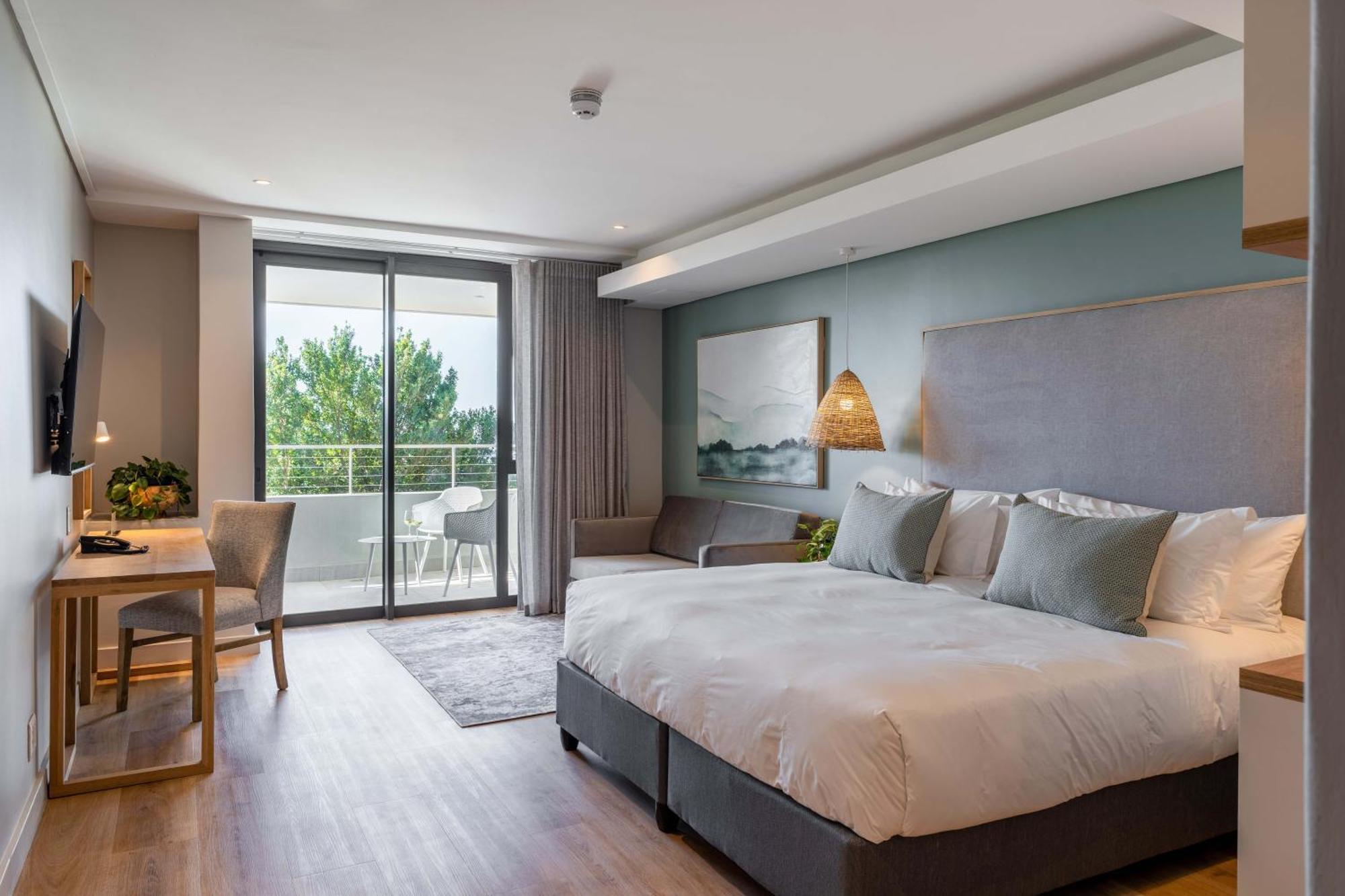 Plett Quarter Hotel - Lion Roars Hotels & Lodges Plettenberg Bay Eksteriør billede